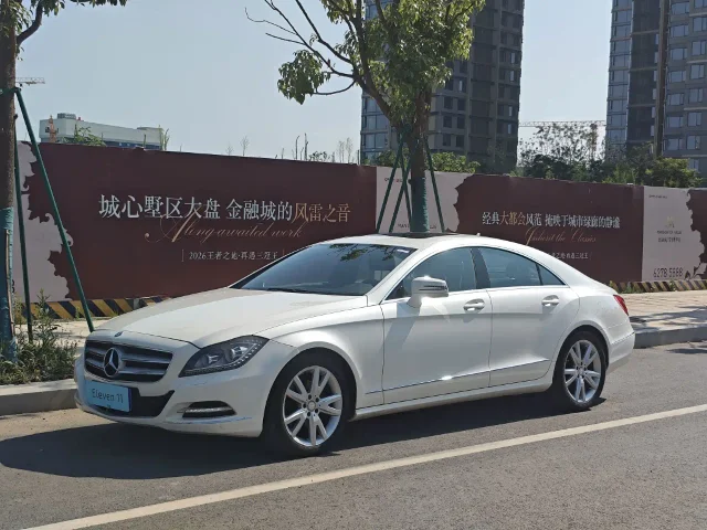 Mercedes-Benz CLS CLS 300 CGI