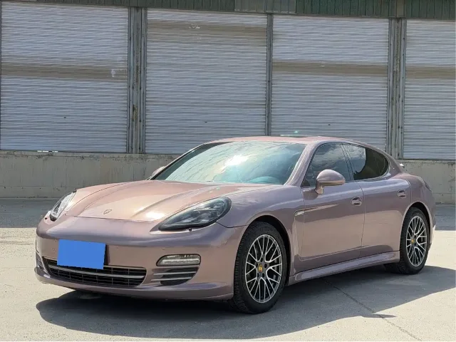 Porsche Panamera Panamera 4 Platinum Edition 3.6L