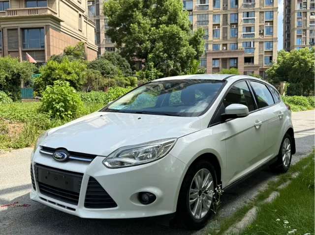 Ford Focus Hatchback 1.6L Auto Comfort Type