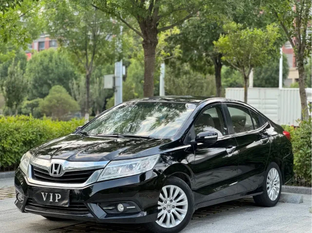 Honda Crider 1.8L CVT Comfort Edition