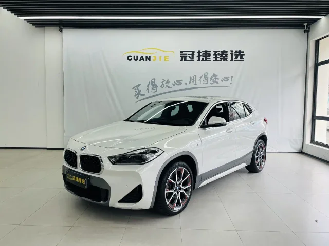 BMW X2 Facelift sDrive25i Edge Brilliance Edition