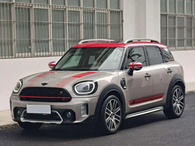 MINI Countryman Facelift 2.0T COOPER S ALL4 Connoisseur