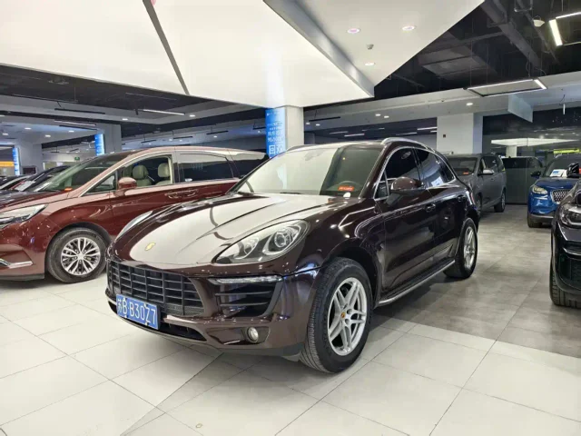 Porsche Macan Macan 2.0T