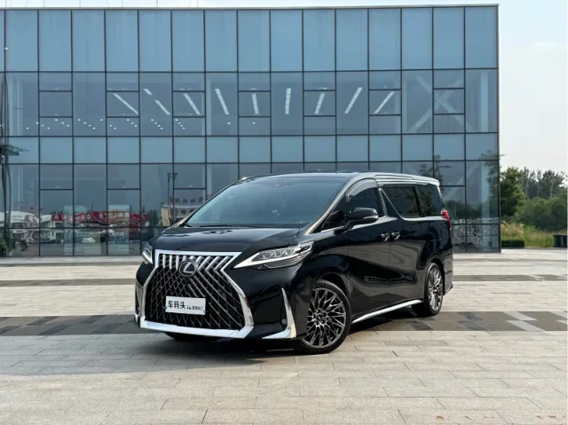 Toyota Vellfire Hybrid 2.5L HV Luxury Edition