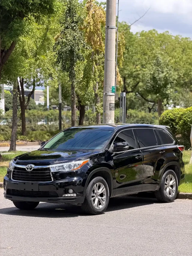 Toyota Highlander 2.0T 2WD Elite Edition 7 seats