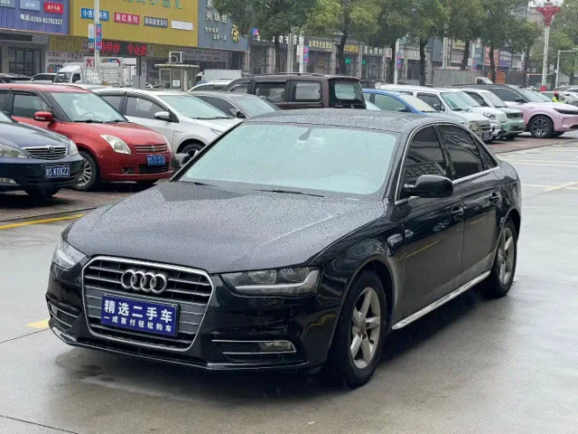 Audi A4L 30 TFSI Auto Comfort Type