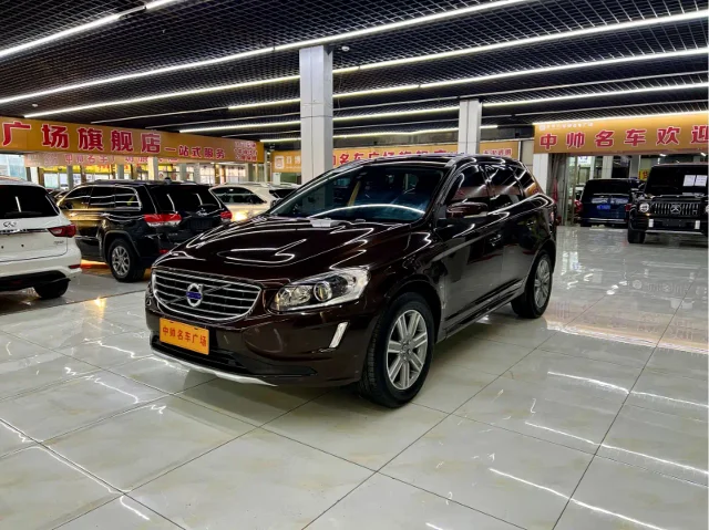 Volvo XC60 T5 AWD Smart Advanced Upgrade Edition