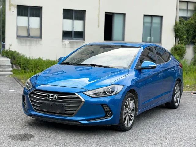 Hyundai Elantra 1.6L Auto Smart Dazzle · Elite Type