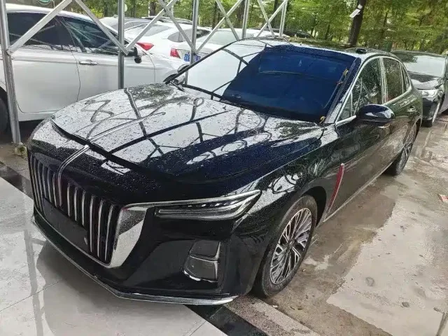Hongqi H5 2.0T Auto Connected Flagship Smooth Edition