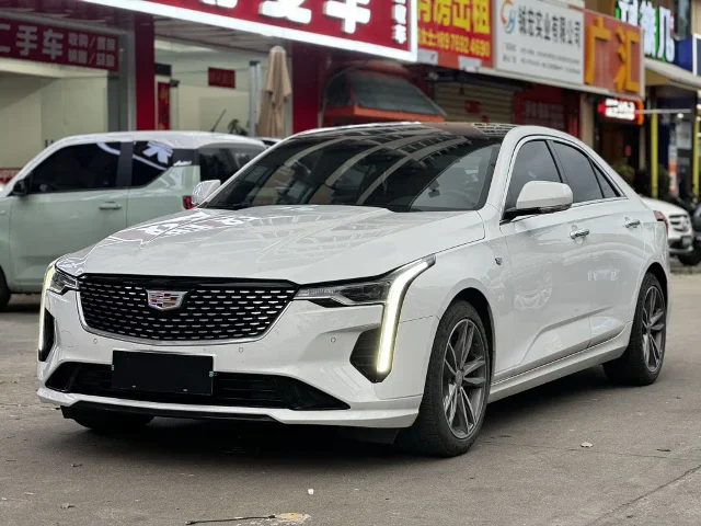 Cadillac CT4 28T Luxury Type