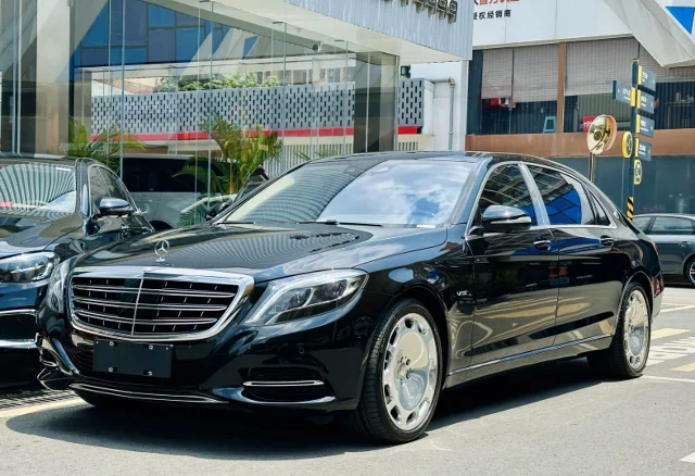 Mercedes-Benz Maybach S-Class S 600