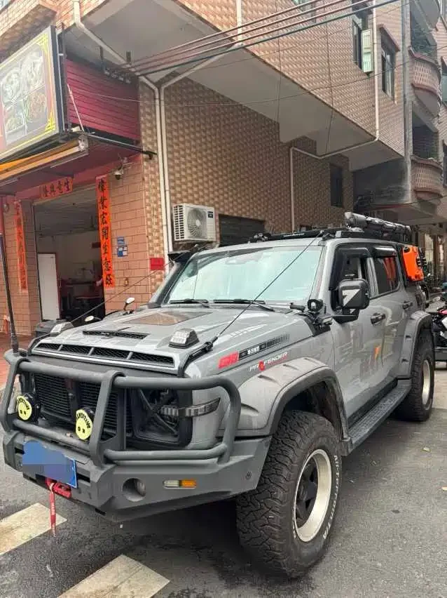 Tank 300 2.0T Tank Ranger