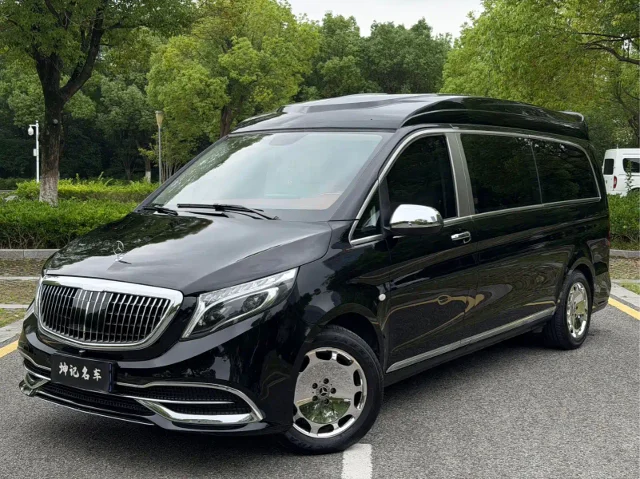 Mercedes-Benz Vito 2.0T Elite Edition 7 seats