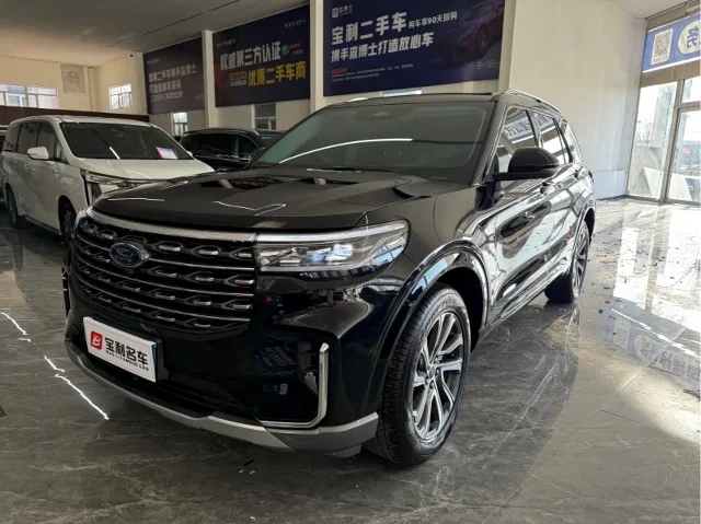 Ford Explorer 2.3T EcoBoost 4WD Cross Edition 5 seats