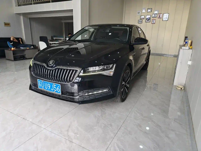 Skoda Superb Facelift TSI280 DSG Premium Edition