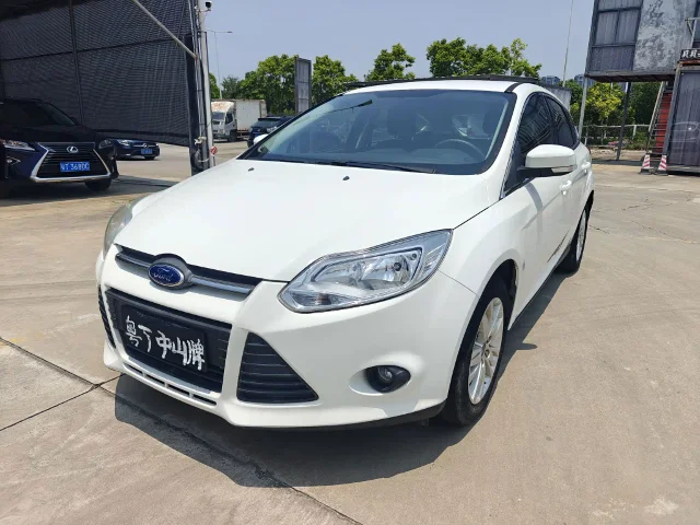 Ford Focus Hatchback 1.6L Auto Comfort Type
