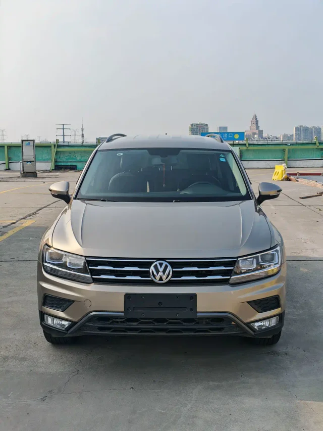 Volkswagen Tiguan L 330TSI Auto 2WD Elegant Edition