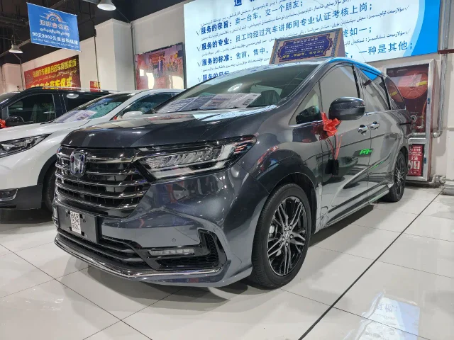 Honda Odyssey 2.0L e:HEV Sharp Shine Enjoy Edition
