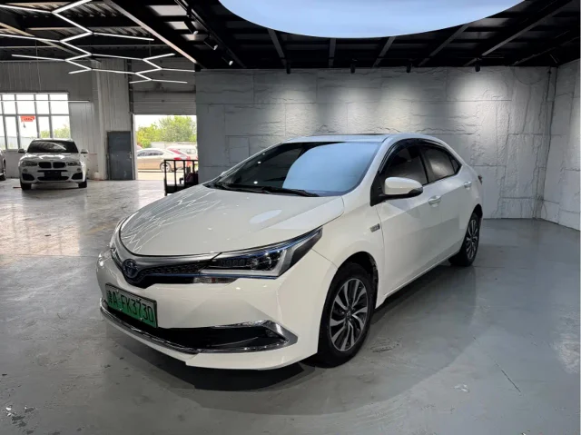 Toyota Corolla Hybrid 1.8L E-CVT Leading Edition