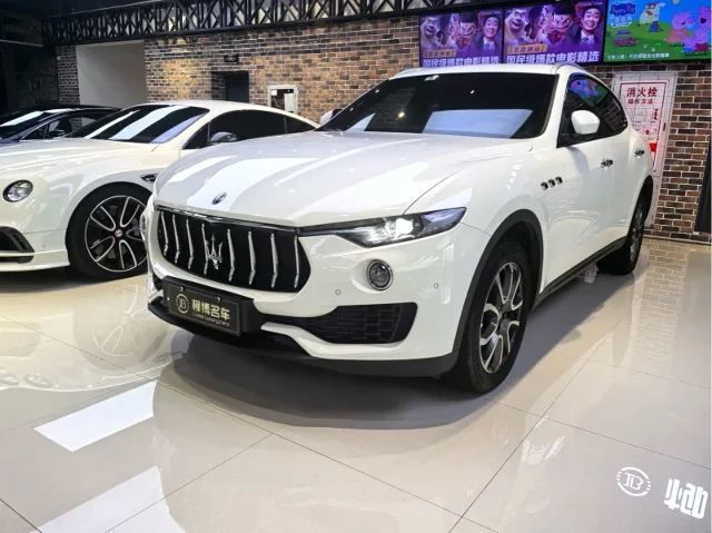Maserati Levante 3.0T Standard Type