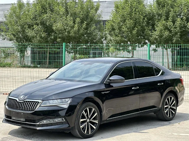 Skoda Superb Facelift TSI280 DSG Premium Edition