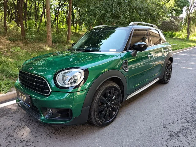 MINI Countryman 1.5T COOPER Artist Weekend Touring Edition