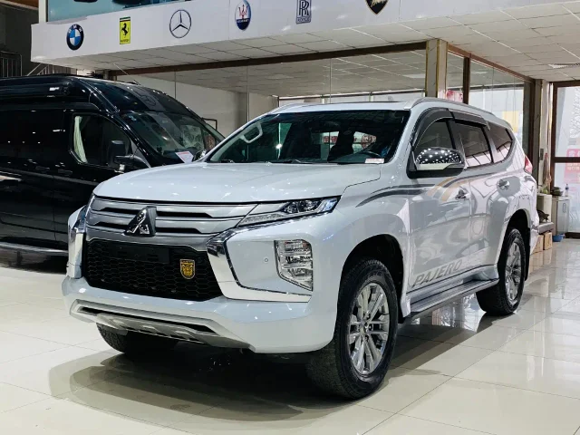 Mitsubishi Pajero Sport (Import) 3.0L Luxury Edition