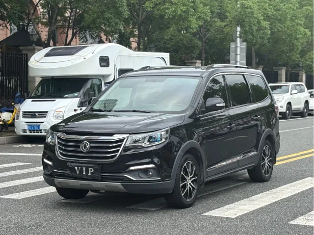 Forthing SX6 1.6L Manual Luxury Type