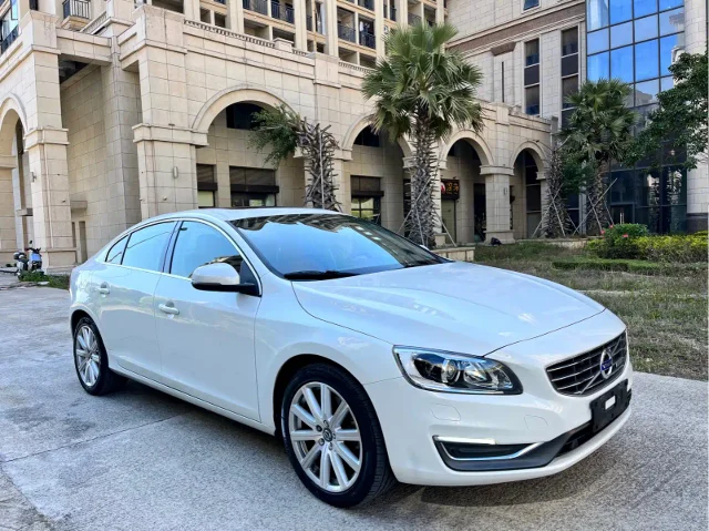 Volvo S60 PHEV S60L E Drive Hybrid T6 Smart Drive Edition