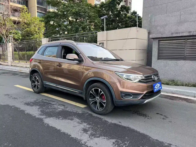 FAW Senya R7 1.6L Auto Smart Type