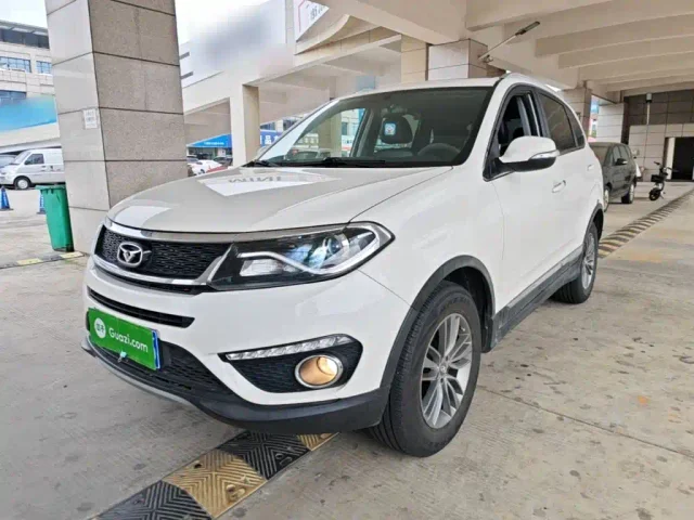 Kaiyi X5 2.0L manual luxury type