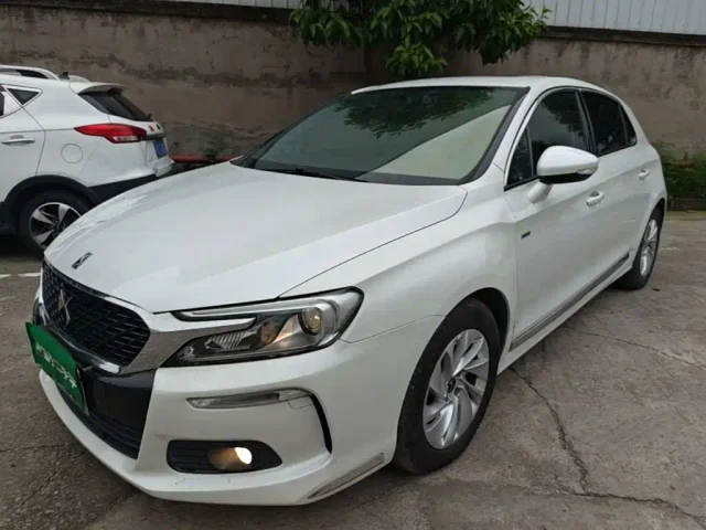 DS 4S 1.2T Automatic Smart version THP130