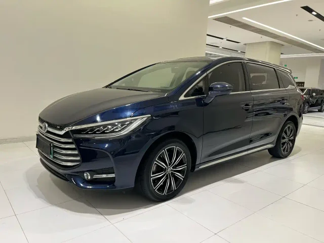 BYD Song MAX New Energy DM 1.5T Connected Supreme Advanced Type 7 seats China VI