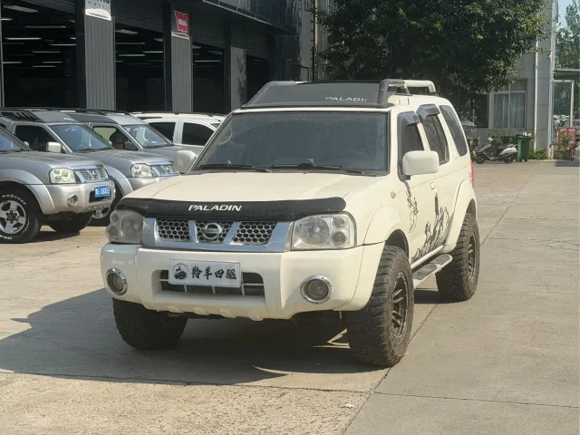 Nissan Paladin 2.4L 4WD Standard Type China IV