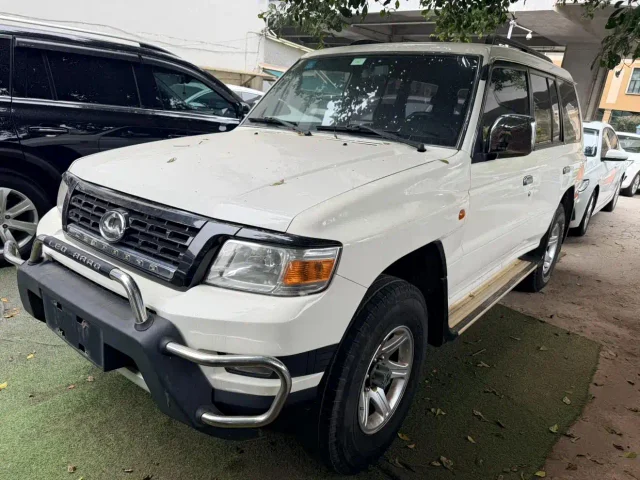 Leopaard Q6 2.4L Manual 2WD Elite Type