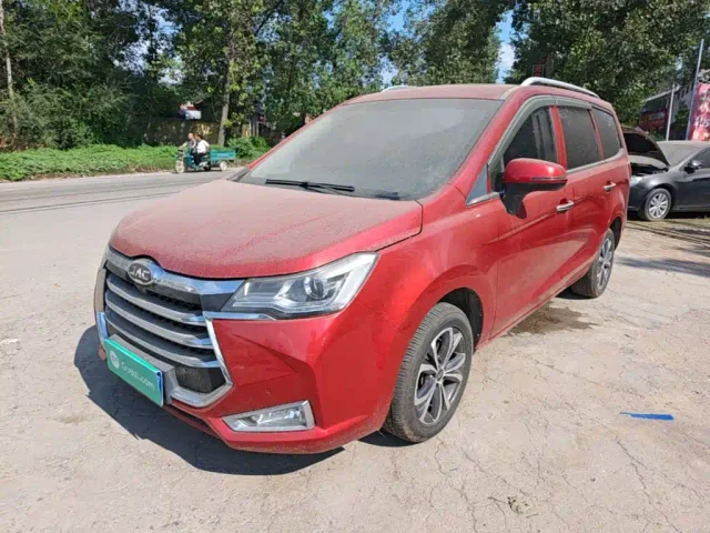 JAC Refine R3 1.6L manual luxury smart type