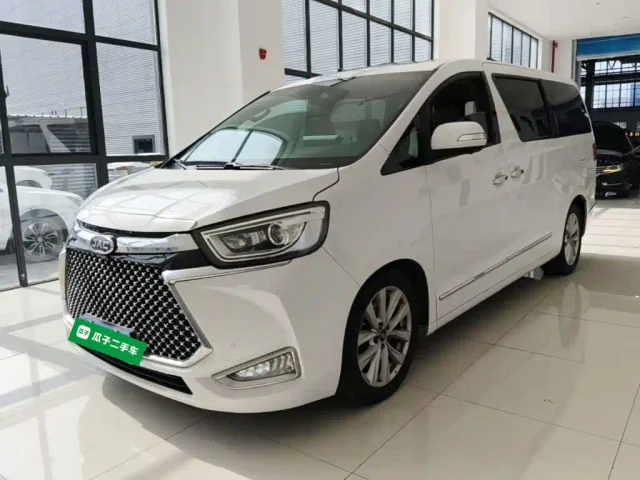 JAC Refine Refine L6 MAX 2.0T automatic luxury type